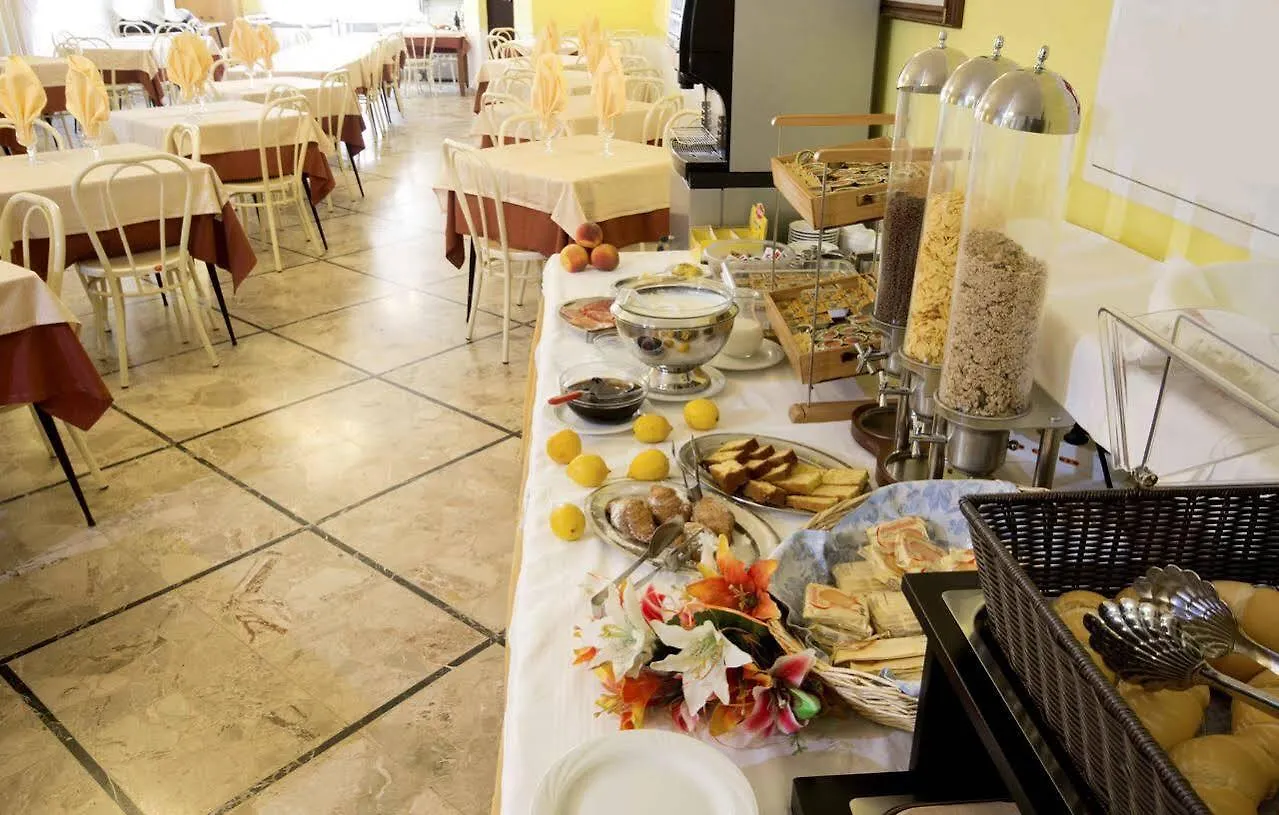 Hotel Veliero Rimini 3*,  Italien